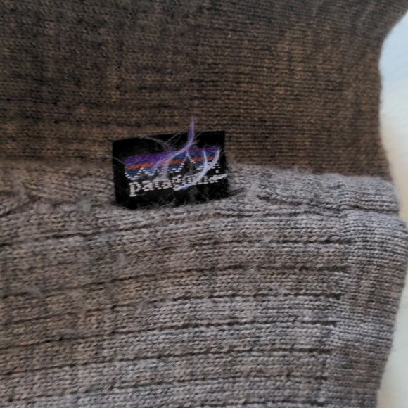 Patagonia Merino Wool Men's Quarter Zip Pullover Sweater - Picture 4 of 6